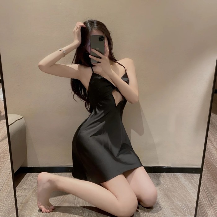 Váy Ngủ Lụa Trơn 2 Dây Mút Ngực Cao Cấp Sooya – Mềm Mại, Quyến Rũ