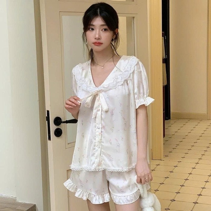 Bộ Pyjama Lụa Cổ Tròn Hoạ Tiết Nơ Tiểu Thư Sang Chảnh Sooya - Mềm Mại, Cao Cấp