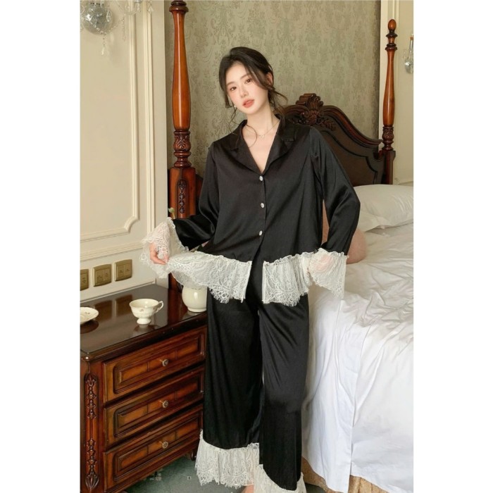 Bộ Pyjama Lụa Xước Phối Viền Ren Tay 2 Lớp Mặc Nhà Cao Cấp Sooya - Sang Trọng, Mềm Mại