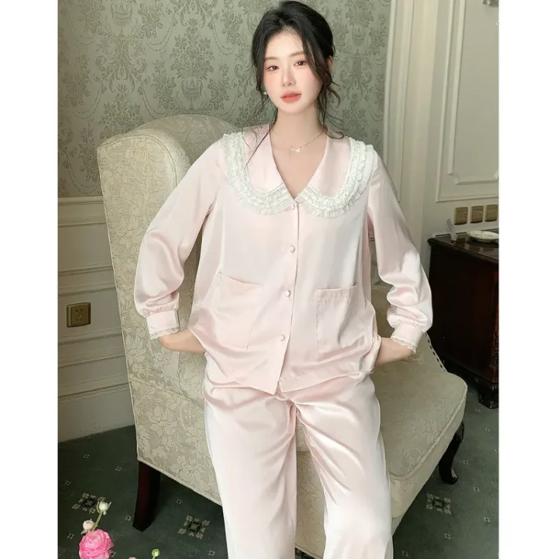 Bộ pijama lụa cổ sen ren có túi – ảnh 4