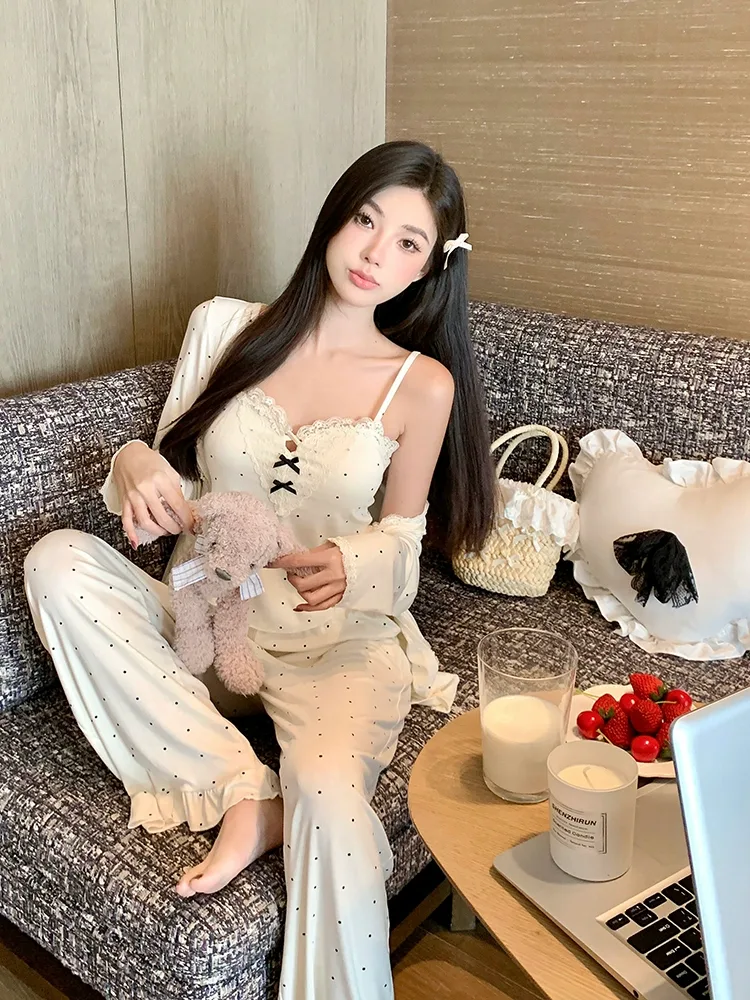 Set đồ mặc nhà 3 món viền ren – ảnh 8