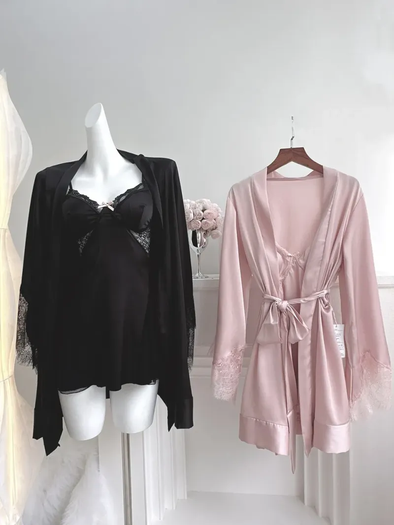 Set váy ngủ lụa 2 dây kèm áo choàng phối ren – ảnh 5