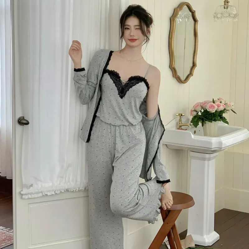 Set đồ mặc nhà 3 món viền ren