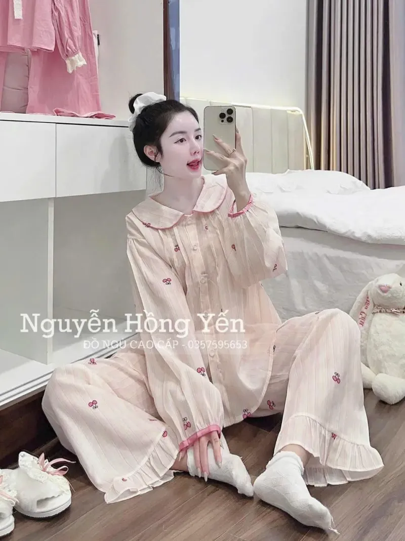 Bộ pijama xô họa tiết trái tim cổ sen – ảnh 5