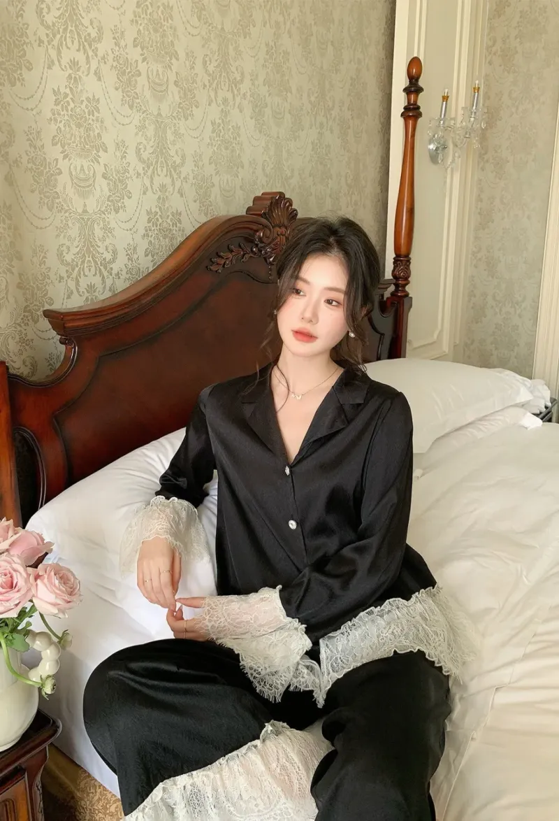Bộ pijama lụa dài tay phối ren bèo – ảnh 7