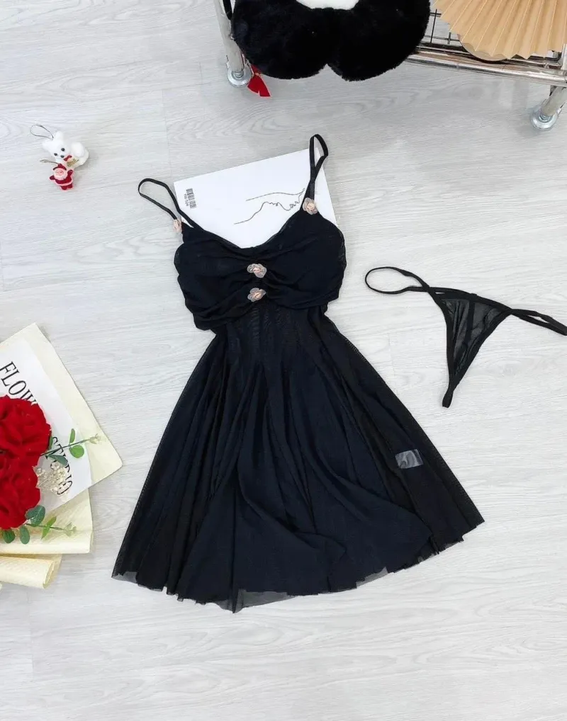 Váy ngủ lưới 2 dây xoắn ngực đính hoa – ảnh 6