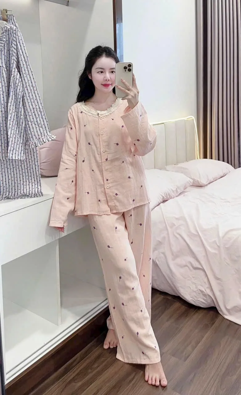 Bộ pijama xô họa tiết trái tim cổ sen